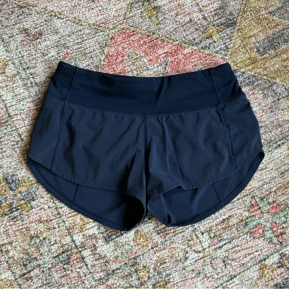 Lululemon Speed Up Shorts size 2